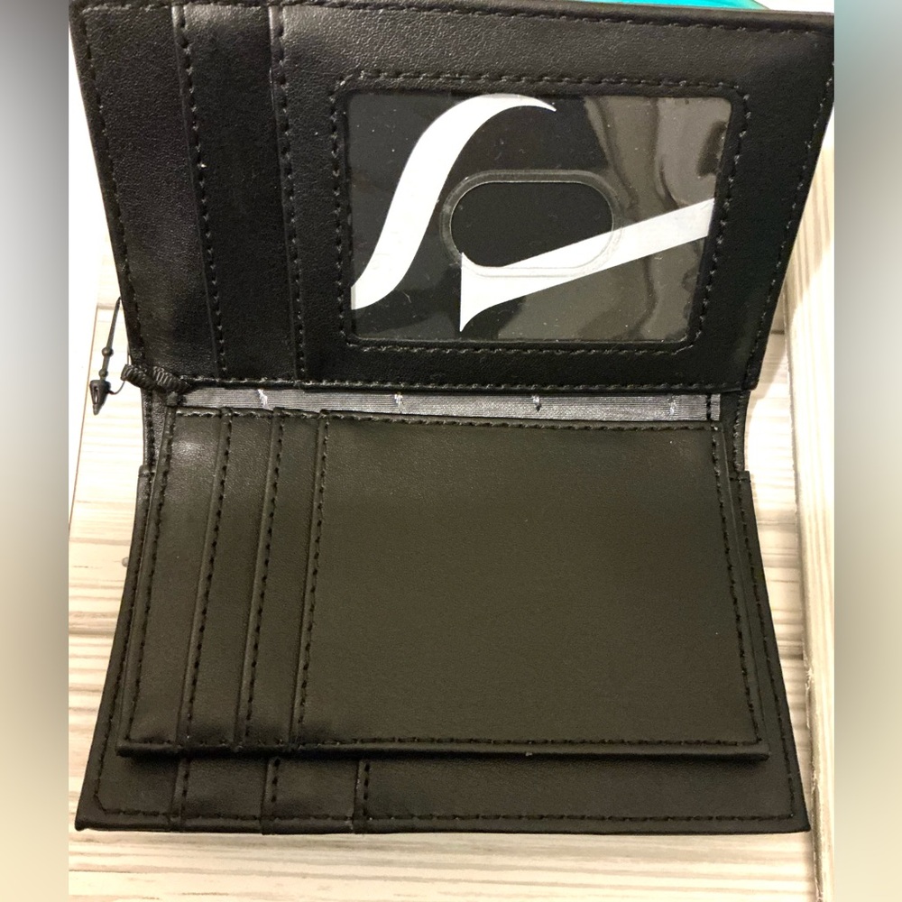 Green Nova Card Case RFID Technology Wallet - Picture 7 of 8